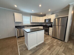 12230 St Michel Ave in Romeo, MI - Foto de edificio - Building Photo