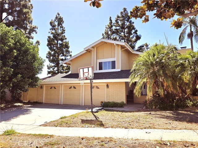 1790 N Mountain View Pl in Fullerton, CA - Building Photo - Building Photo