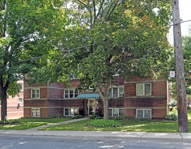 227 MacNab St S in Hamilton, ON - Building Photo - Primary Photo