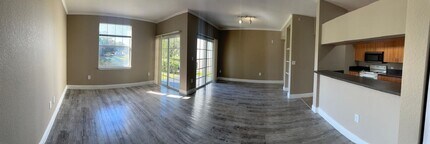 10186 NW 33rd St in Coral Springs, FL - Foto de edificio - Building Photo