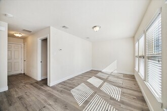 10709 Madden Oaks Pl in Houston, TX - Building Photo - Building Photo