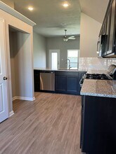 14375 N Summerchase Cir in Willis, TX - Foto de edificio - Building Photo