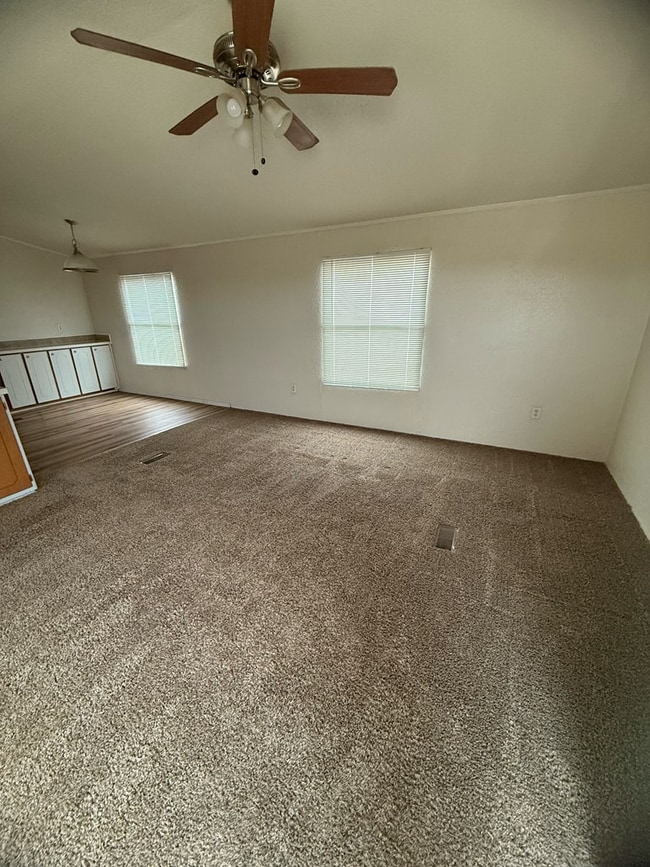 6181 W Mulberry St in Odessa, TX - Building Photo - Building Photo