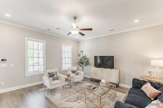 40 Pine St in Huntsville, AL - Building Photo - Building Photo