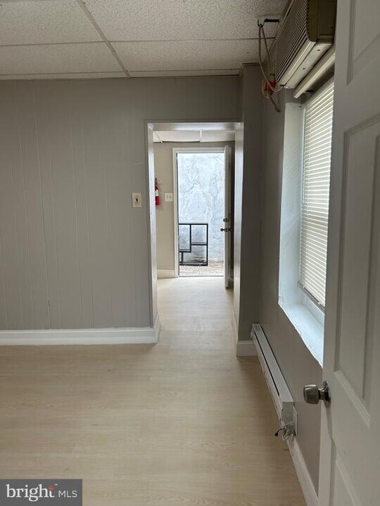 6642 Marsden St in Philadelphia, PA - Building Photo