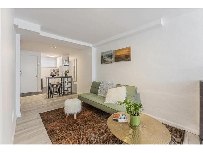 property at 7201 Boyer Rue