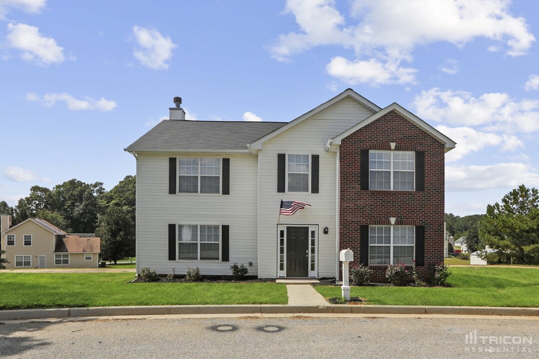 80 Capeton Square in Covington, GA - Building Photo