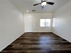 897 Blushing Rose Pl in Henderson, NV - Building Photo - Building Photo