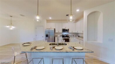 1813 Lema Ct in Naples, FL - Building Photo - Building Photo