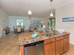 12400 Cinqueterre Dr in Venice, FL - Building Photo - Building Photo