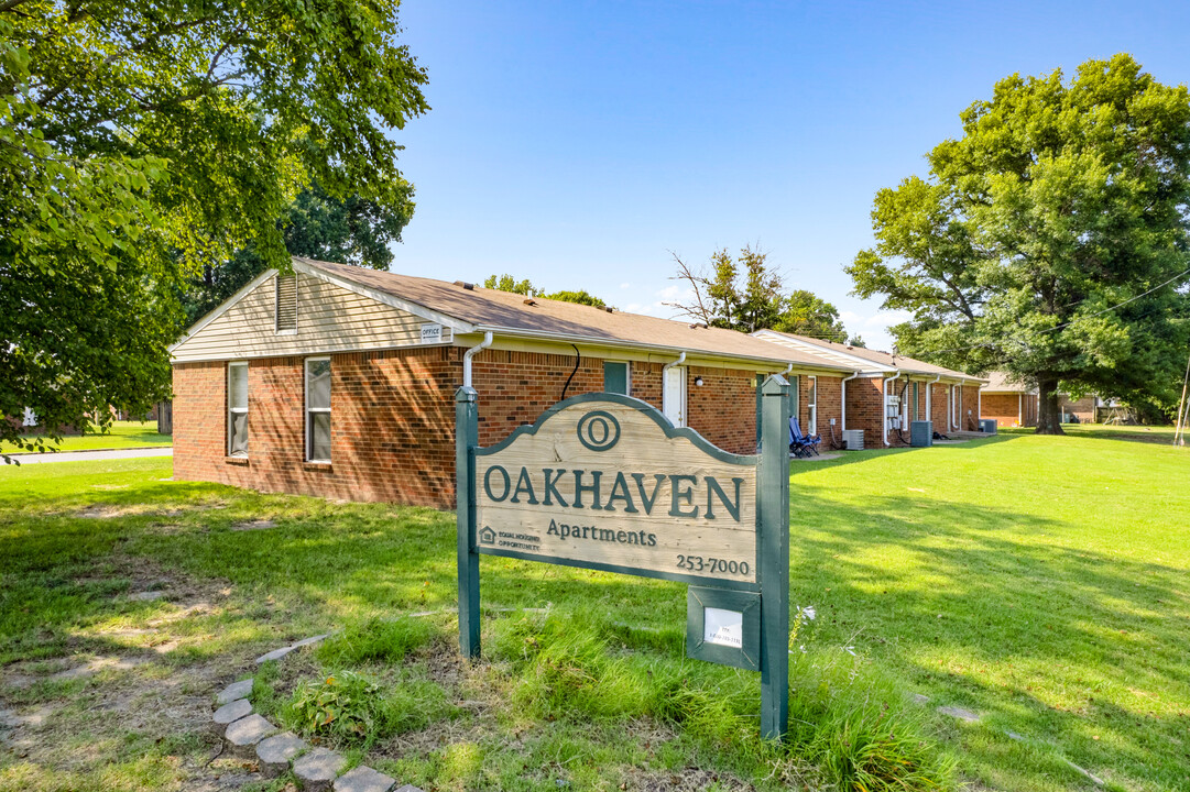 Oakhaven in Tiptonville, TN - Building Photo