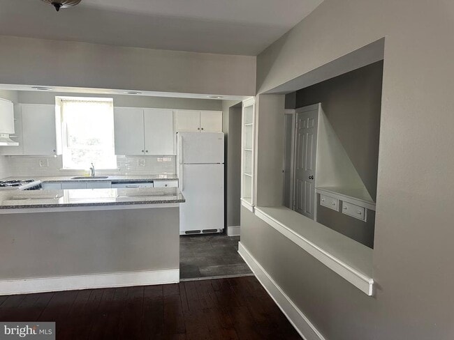 308 Delancey St in Philadelphia, PA - Building Photo - Building Photo