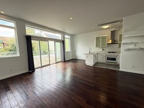317 Cortland Ave in San Francisco, CA - Building Photo - Building Photo