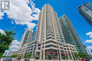 4055-4055 Parkside Village Dr in Mississauga, ON - Building Photo