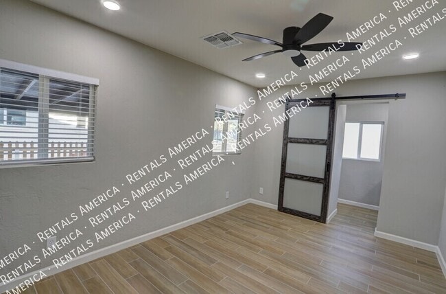 4733 E 18th St in Tucson, AZ - Building Photo - Building Photo