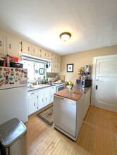 2339 S 98th St in West Allis, WI - Building Photo - Building Photo