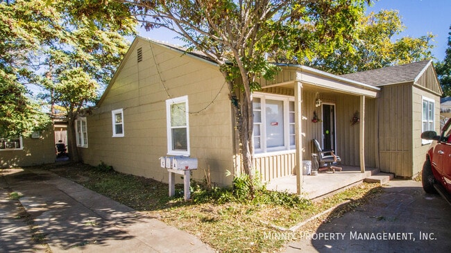 property at 2520 41st St