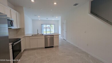 5113 Inspire Ln in West Melbourne, FL - Building Photo - Building Photo