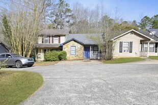 946 Ohara Dr in Jonesboro, GA - Building Photo