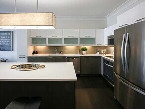 2039 Post Oak Park Dr in Houston, TX - Building Photo - Building Photo