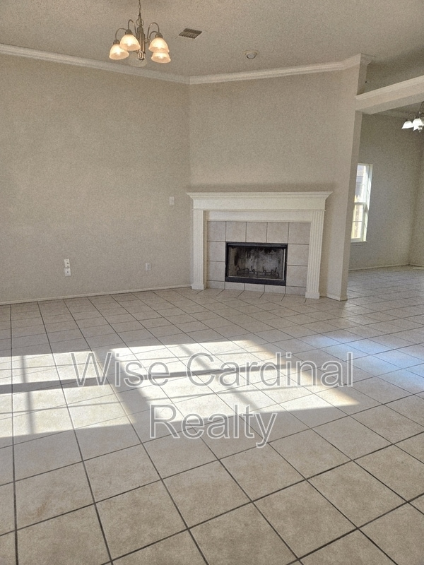 5120 Aberdeen Ave in Lubbock, TX - Building Photo - Building Photo