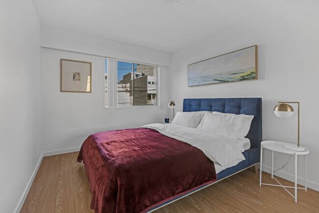 1855 W 2nd Ave in Vancouver, BC - Building Photo - Building Photo