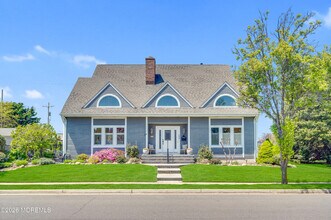 200 Beacon Blvd in Sea Girt, NJ - Building Photo - Building Photo