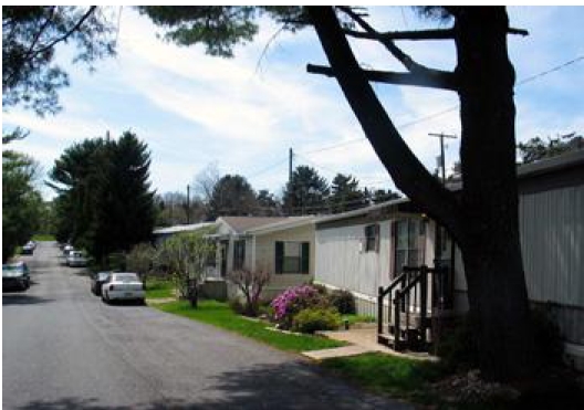 Woodside Mobile Home Park in Orefield, PA - Foto de edificio