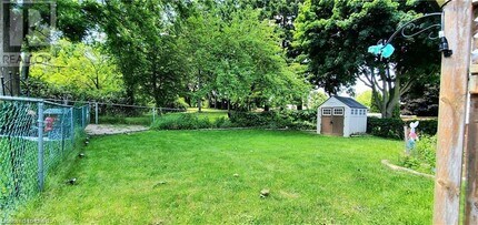 25 Goods Ln in Brantford, ON - Building Photo - Building Photo