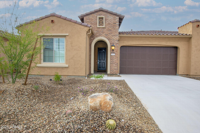 16843 W CATALINA Dr in Goodyear, AZ - Building Photo - Building Photo