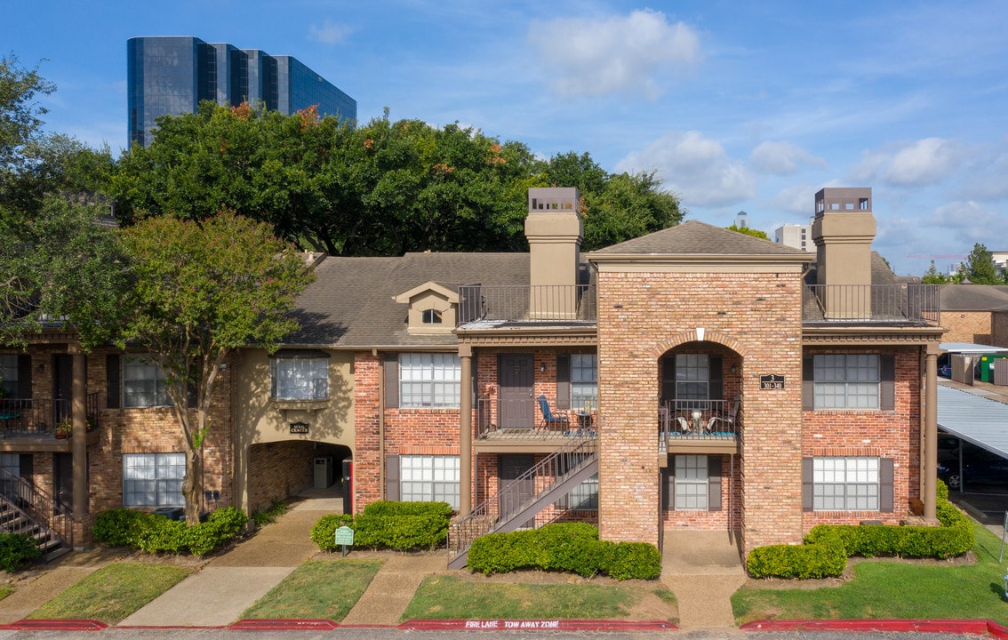 Sendera At Greenway in Houston, TX - Foto de edificio
