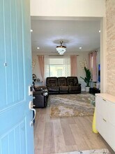 1676 S Central Pkwy in Mountain House, CA - Building Photo - Building Photo