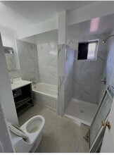 85-28 66th Ave in Queens, NY - Foto de edificio - Building Photo