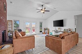 107 Britt Dr, Unit 107 Britt Drive #1 in Enterprise, AL - Building Photo - Building Photo