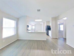 7317 Dungarees Wy in Austin, TX - Building Photo - Building Photo