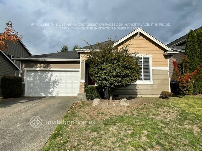 property at 7811 164th St E