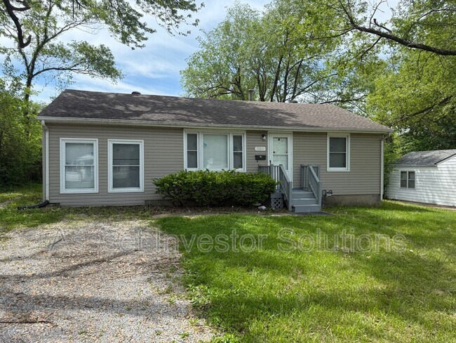 property at 11311 E 77th Terrace