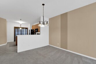 131 Lady Bug Dr in Dover, DE - Building Photo - Building Photo