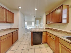 3260 E Franklin Ave in Gilbert, AZ - Building Photo - Building Photo