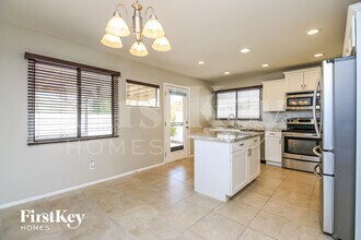 320 E Orion St in Tempe, AZ - Building Photo - Building Photo