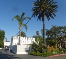 350 Chestnut Ave in Carlsbad, CA - Building Photo