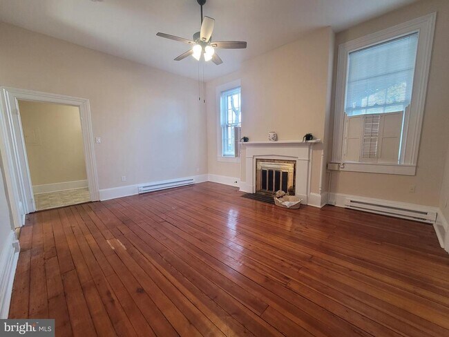 447 N Loudoun St in Winchester, VA - Building Photo - Building Photo