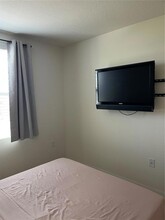 4154 Malawi Trl, Unit 2 in St. Cloud, FL - Building Photo - Building Photo