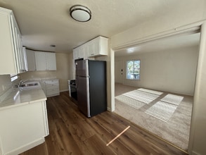 1327 Ashby Ave in Berkeley, CA - Building Photo - Building Photo