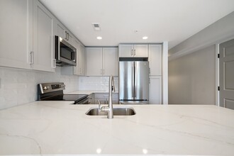 5 N Walnut St, Unit A in West Chester, PA - Building Photo - Building Photo