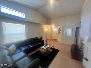 2837 Magic Rock Dr in El Paso, TX - Building Photo - Building Photo