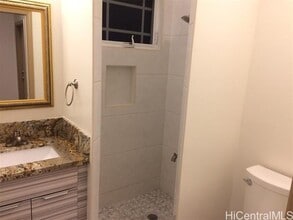 5129 Keikilani Cir in Honolulu, HI - Building Photo - Building Photo