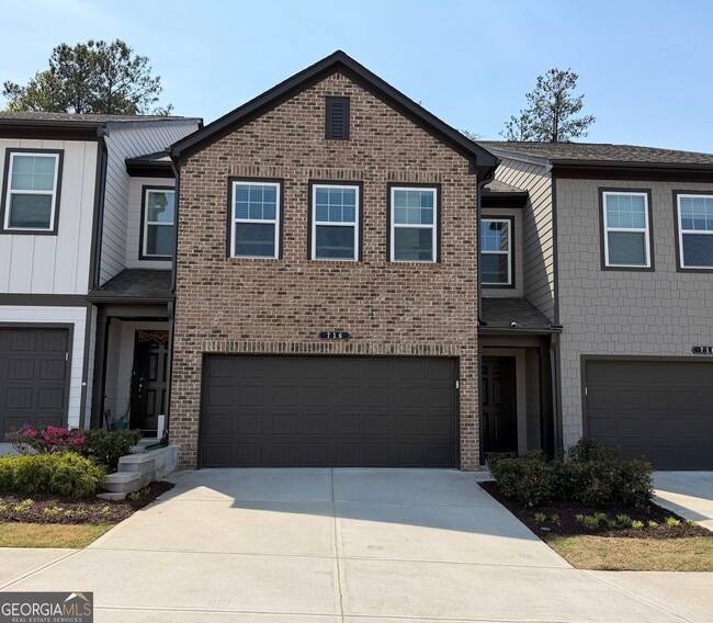 716 Vallin St in Cumming, GA - Building Photo - Building Photo