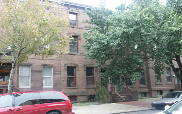 1712 Green St in Philadelphia, PA - Building Photo - Building Photo