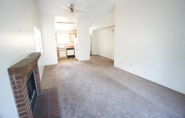 property at 364 S Estes St